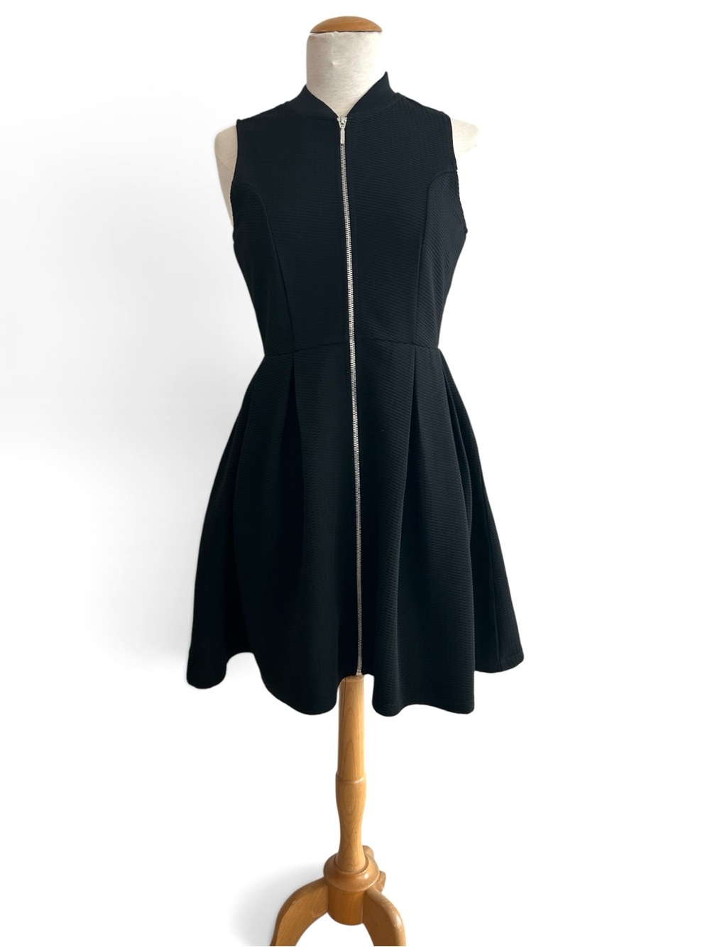 Mexx Black Dress M Fit Flare Skater Zip Front Sleeveless